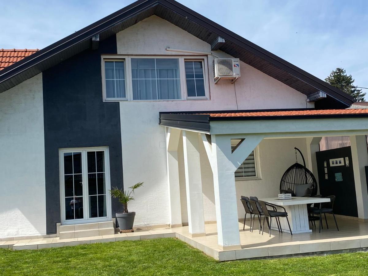 Apartman Slivnica Pri Mariboru Ngoại thất bức ảnh